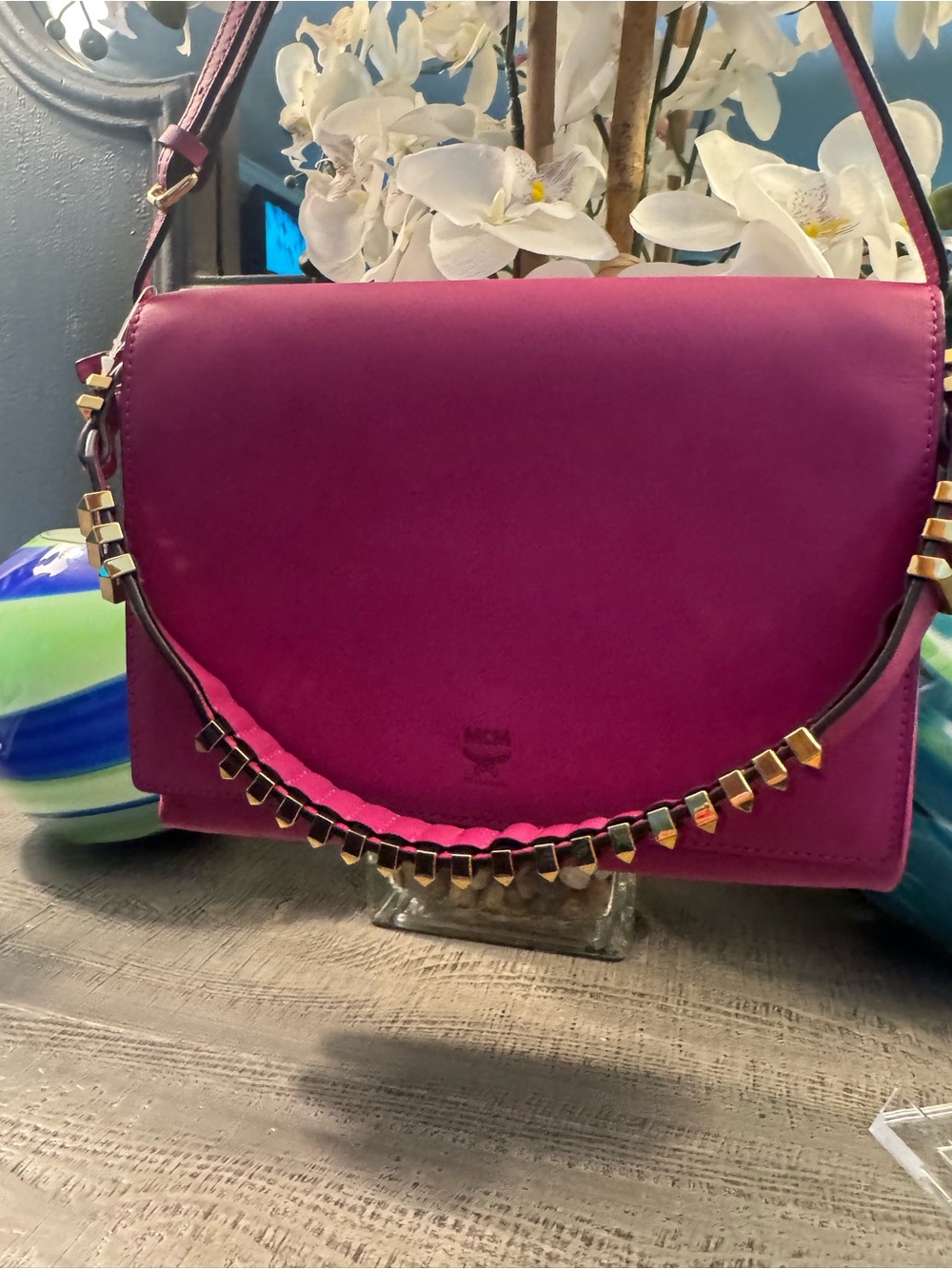 MCM Authentic Pink Leather Gold Tone Metal Accents Shoulder Strap & Crossbody - Picture 2 of 16
